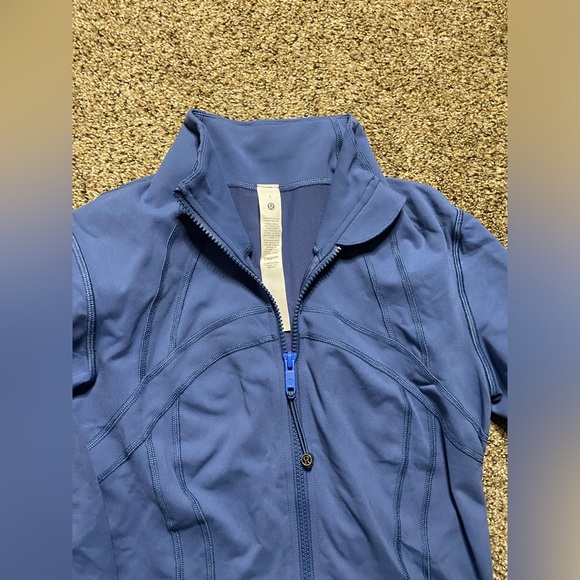 Lululemon NWT size 8 Define Jacket - Picture 5 of 5